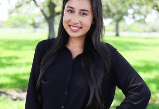 I’m a bilingual psychotherapist based in South Florida who specializes in working with adults struggling with codependency.